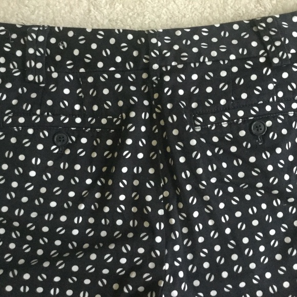 Ann Taylor Signature Capri Black White Circle - Sz 10 - Picture 7 of 9